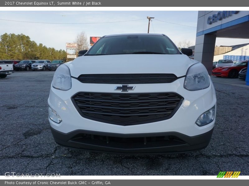 Summit White / Jet Black 2017 Chevrolet Equinox LT