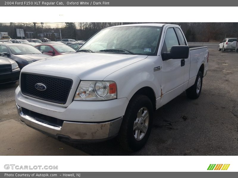 Oxford White / Dark Flint 2004 Ford F150 XLT Regular Cab
