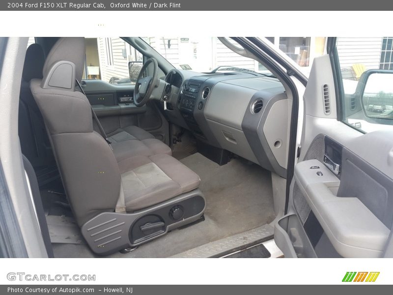 Oxford White / Dark Flint 2004 Ford F150 XLT Regular Cab