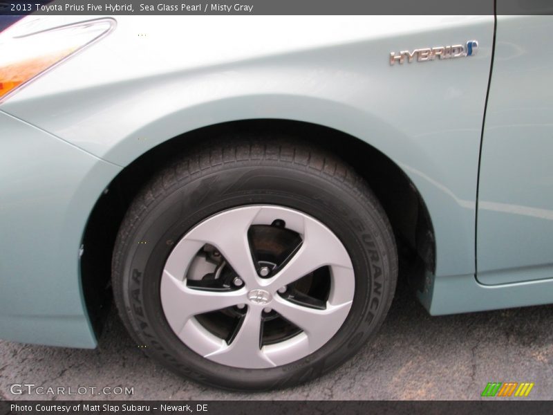 Sea Glass Pearl / Misty Gray 2013 Toyota Prius Five Hybrid