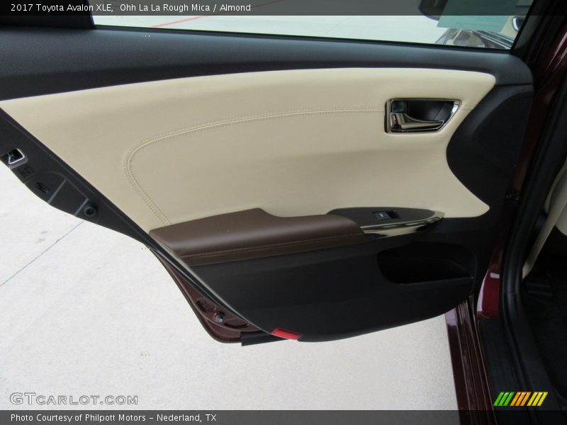 Ohh La La Rough Mica / Almond 2017 Toyota Avalon XLE