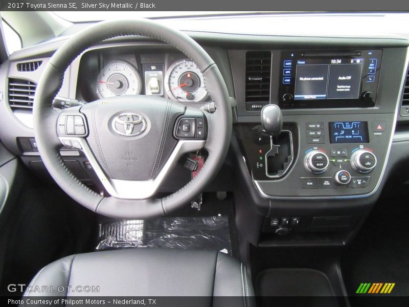 Dashboard of 2017 Sienna SE