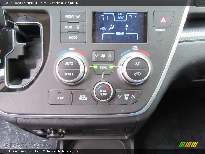 Controls of 2017 Sienna SE