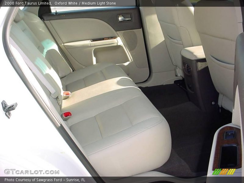 Oxford White / Medium Light Stone 2008 Ford Taurus Limited