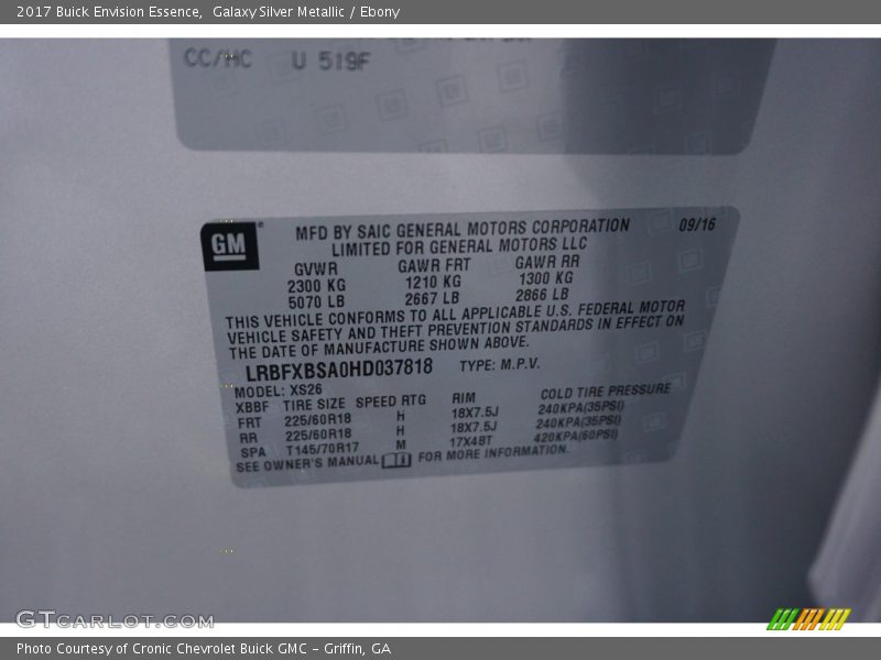 Galaxy Silver Metallic / Ebony 2017 Buick Envision Essence
