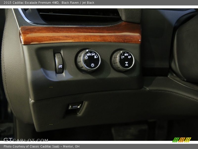 Black Raven / Jet Black 2015 Cadillac Escalade Premium 4WD