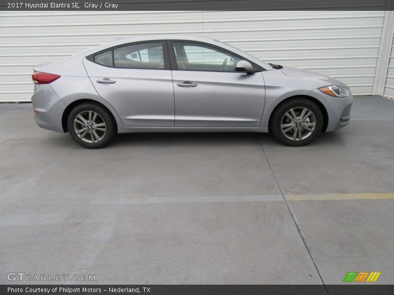 Gray / Gray 2017 Hyundai Elantra SE