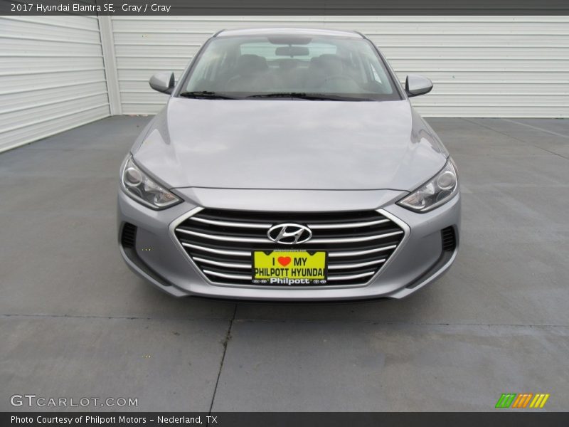 Gray / Gray 2017 Hyundai Elantra SE