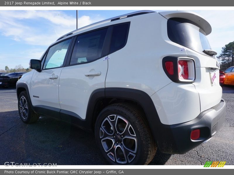 Alpine White / Black 2017 Jeep Renegade Limited