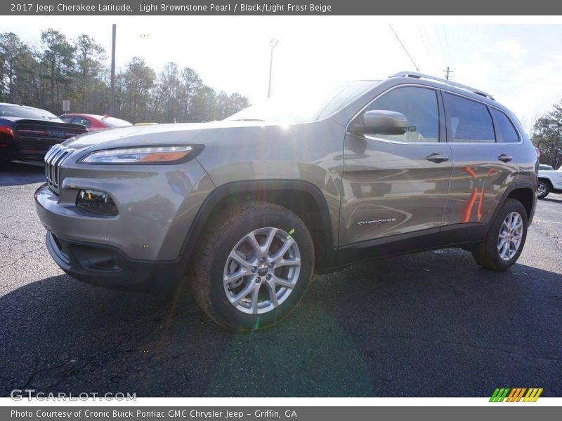 Light Brownstone Pearl / Black/Light Frost Beige 2017 Jeep Cherokee Latitude