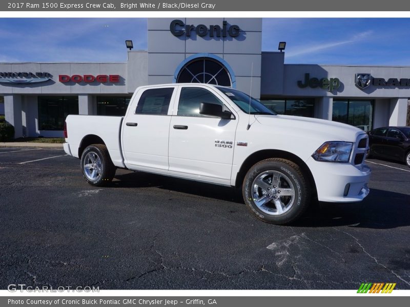 Bright White / Black/Diesel Gray 2017 Ram 1500 Express Crew Cab