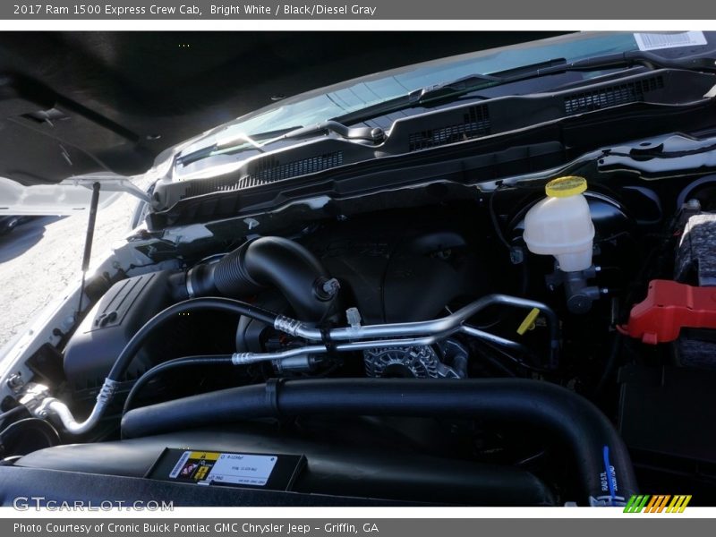 Bright White / Black/Diesel Gray 2017 Ram 1500 Express Crew Cab