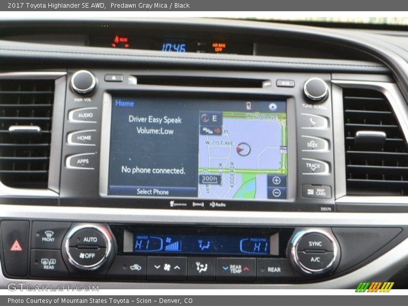 Predawn Gray Mica / Black 2017 Toyota Highlander SE AWD