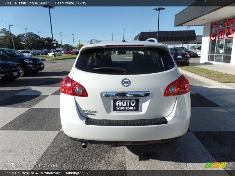 Pearl White / Gray 2015 Nissan Rogue Select S