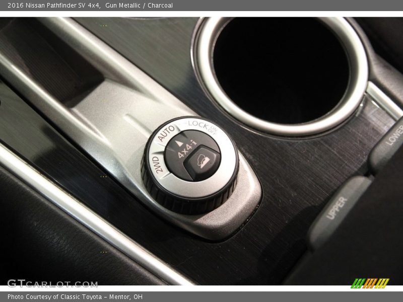 Gun Metallic / Charcoal 2016 Nissan Pathfinder SV 4x4