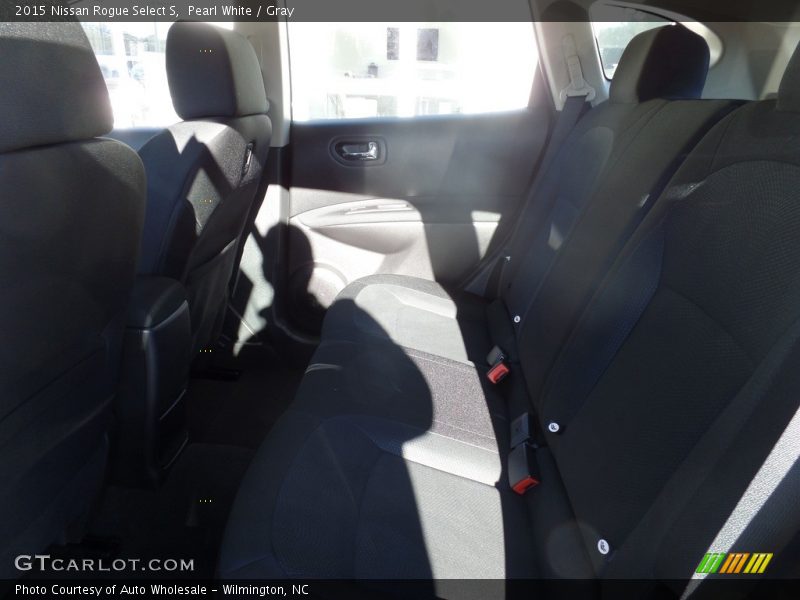 Pearl White / Gray 2015 Nissan Rogue Select S
