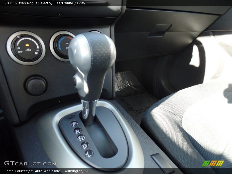 Pearl White / Gray 2015 Nissan Rogue Select S