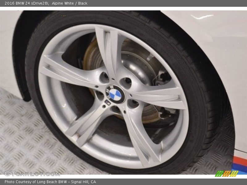 Alpine White / Black 2016 BMW Z4 sDrive28i
