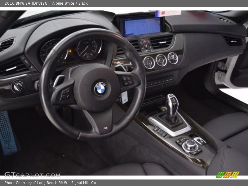 Alpine White / Black 2016 BMW Z4 sDrive28i