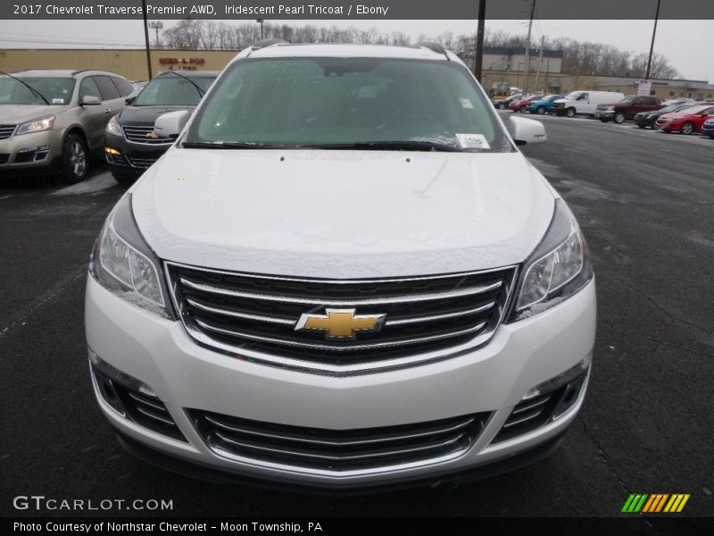 Iridescent Pearl Tricoat / Ebony 2017 Chevrolet Traverse Premier AWD