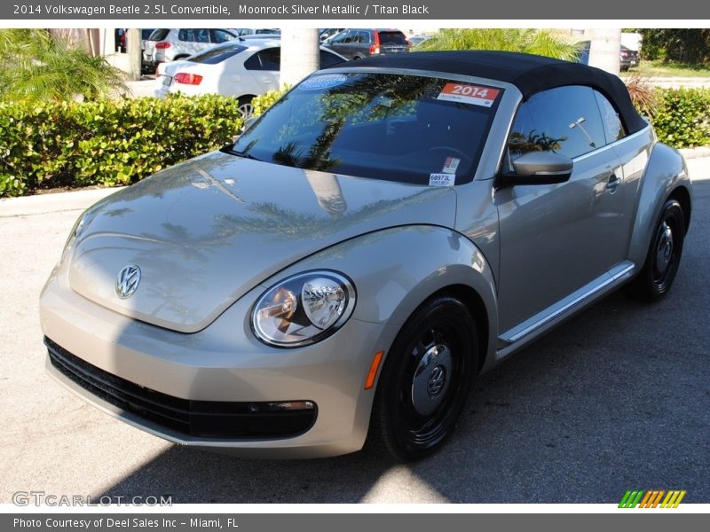 Moonrock Silver Metallic / Titan Black 2014 Volkswagen Beetle 2.5L Convertible