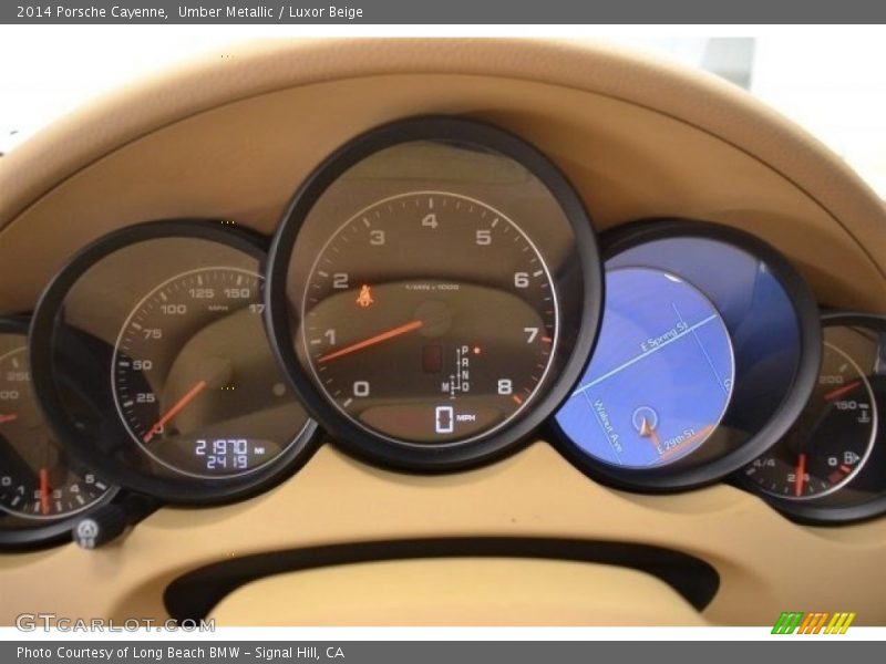 Umber Metallic / Luxor Beige 2014 Porsche Cayenne