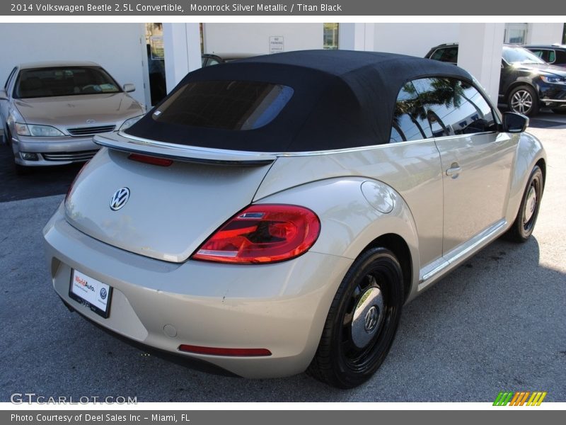 Moonrock Silver Metallic / Titan Black 2014 Volkswagen Beetle 2.5L Convertible