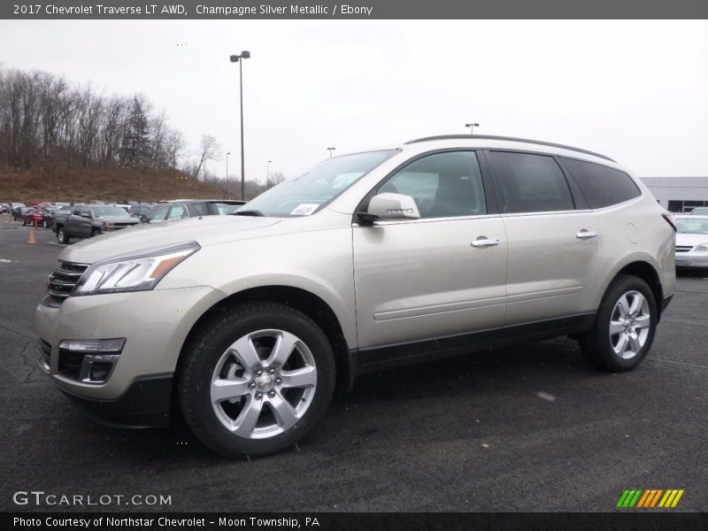 Champagne Silver Metallic / Ebony 2017 Chevrolet Traverse LT AWD