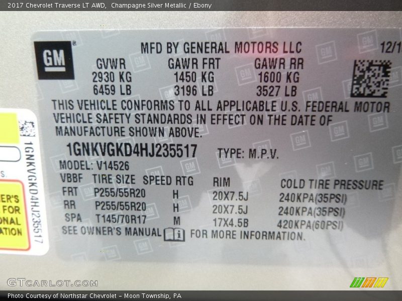 Champagne Silver Metallic / Ebony 2017 Chevrolet Traverse LT AWD