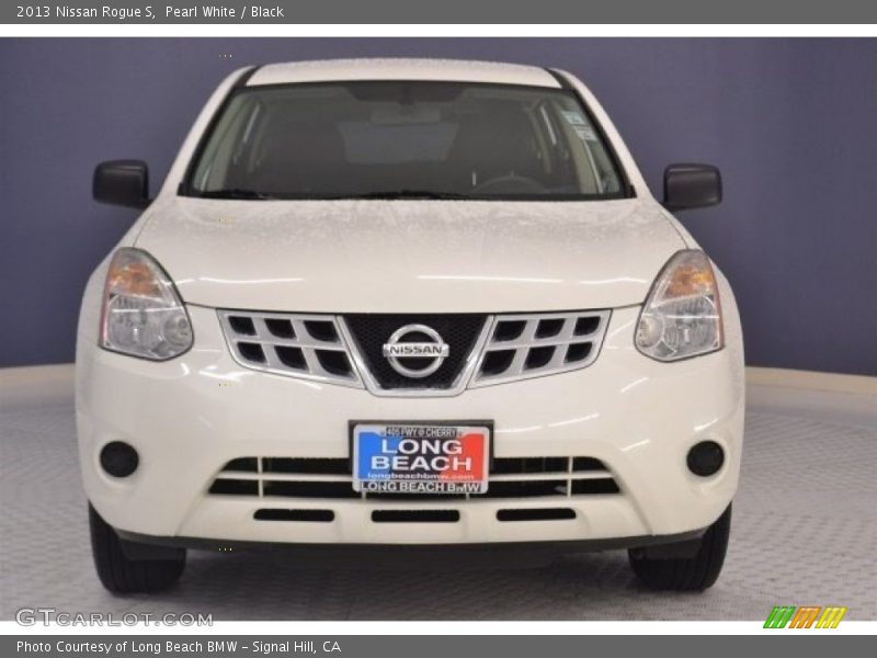 Pearl White / Black 2013 Nissan Rogue S