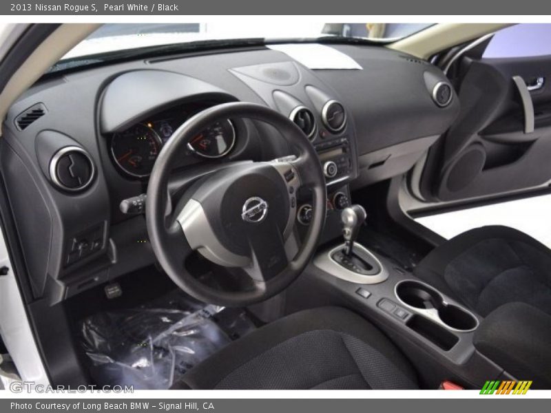 Pearl White / Black 2013 Nissan Rogue S