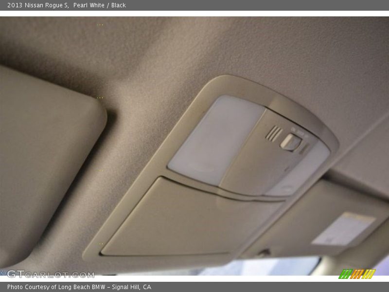Pearl White / Black 2013 Nissan Rogue S