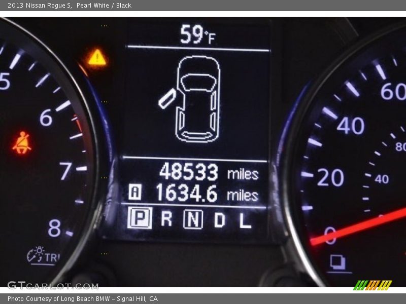 Pearl White / Black 2013 Nissan Rogue S