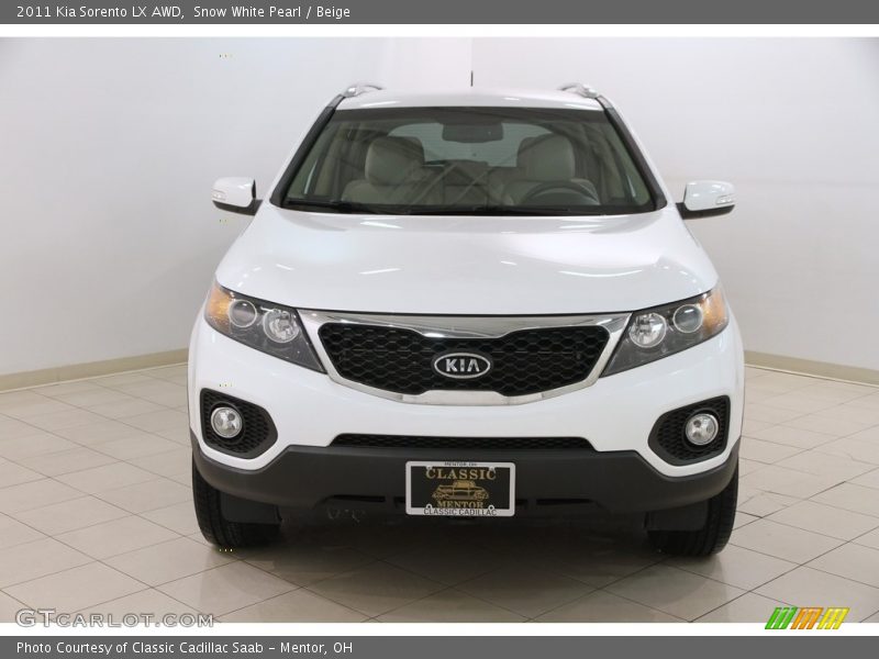 Snow White Pearl / Beige 2011 Kia Sorento LX AWD