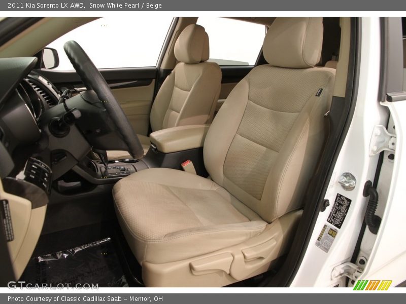 Snow White Pearl / Beige 2011 Kia Sorento LX AWD
