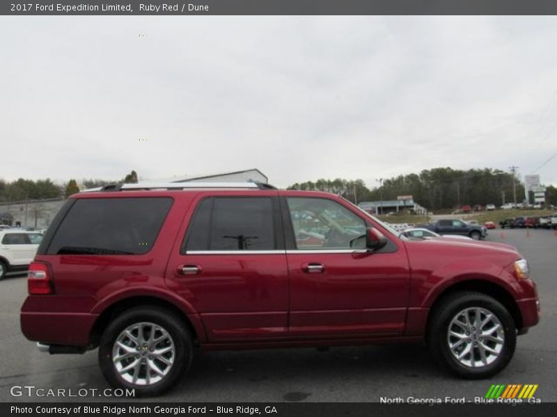 Ruby Red / Dune 2017 Ford Expedition Limited