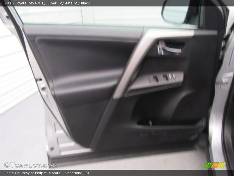 Silver Sky Metallic / Black 2016 Toyota RAV4 XLE