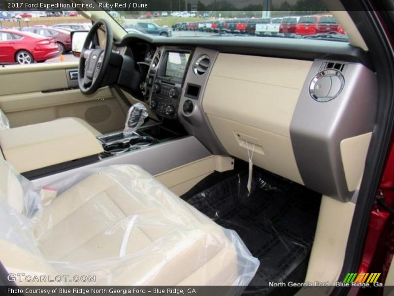Ruby Red / Dune 2017 Ford Expedition Limited