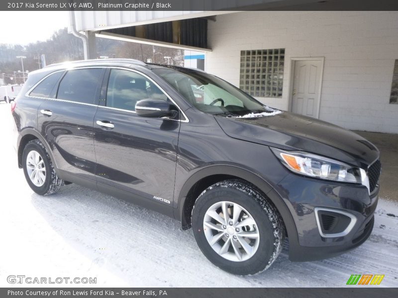 Platinum Graphite / Black 2017 Kia Sorento LX V6 AWD