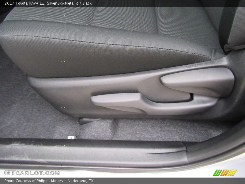 Silver Sky Metallic / Black 2017 Toyota RAV4 LE