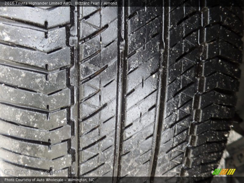 Blizzard Pearl / Almond 2016 Toyota Highlander Limited AWD