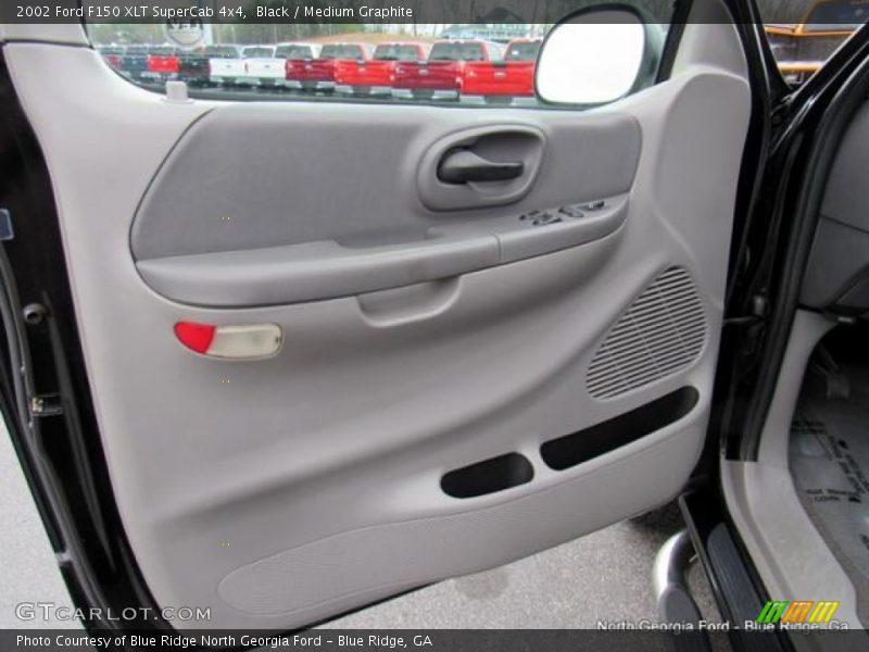 Black / Medium Graphite 2002 Ford F150 XLT SuperCab 4x4