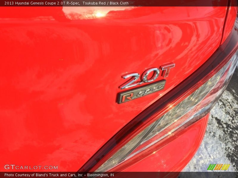 Tsukuba Red / Black Cloth 2013 Hyundai Genesis Coupe 2.0T R-Spec