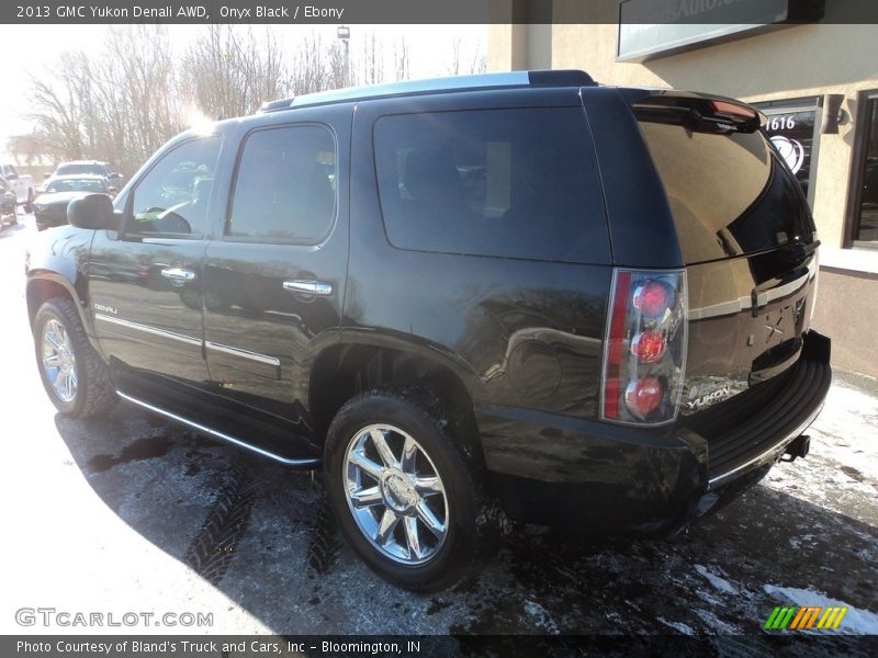 Onyx Black / Ebony 2013 GMC Yukon Denali AWD