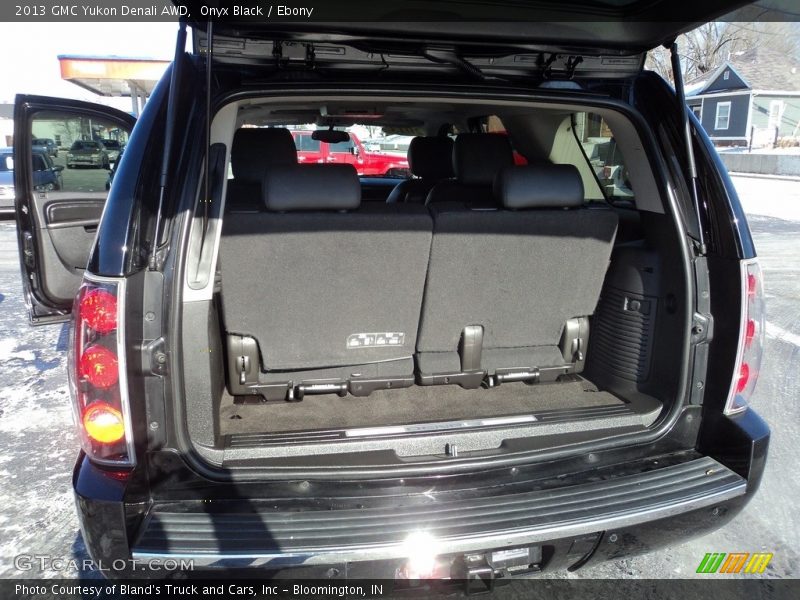 Onyx Black / Ebony 2013 GMC Yukon Denali AWD