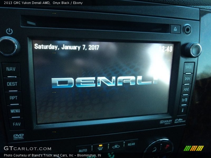 Onyx Black / Ebony 2013 GMC Yukon Denali AWD