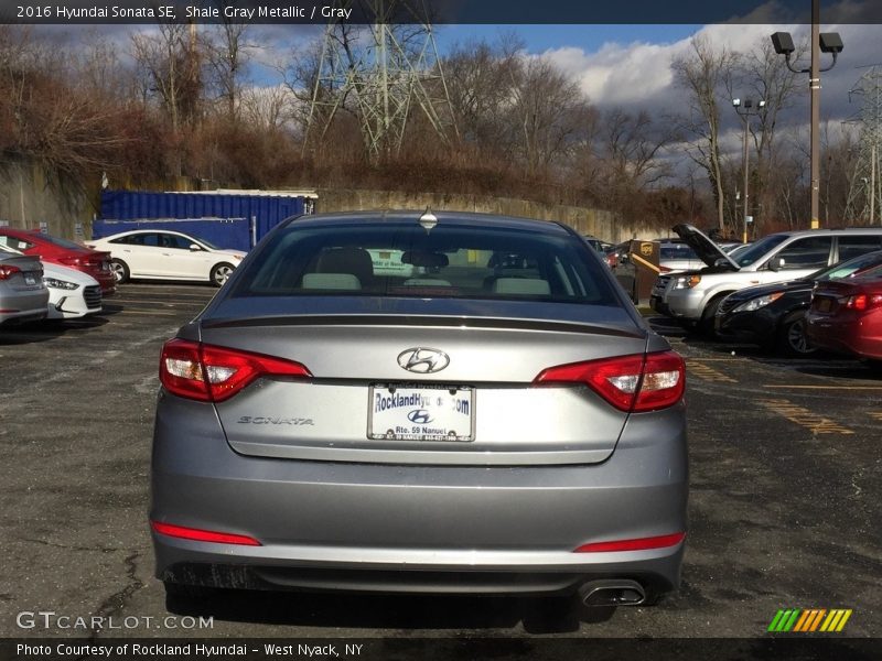 Shale Gray Metallic / Gray 2016 Hyundai Sonata SE