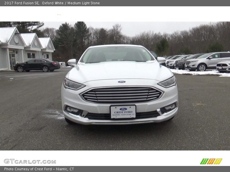 Oxford White / Medium Light Stone 2017 Ford Fusion SE