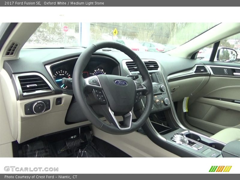Oxford White / Medium Light Stone 2017 Ford Fusion SE