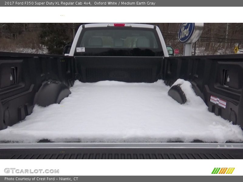 Oxford White / Medium Earth Gray 2017 Ford F350 Super Duty XL Regular Cab 4x4
